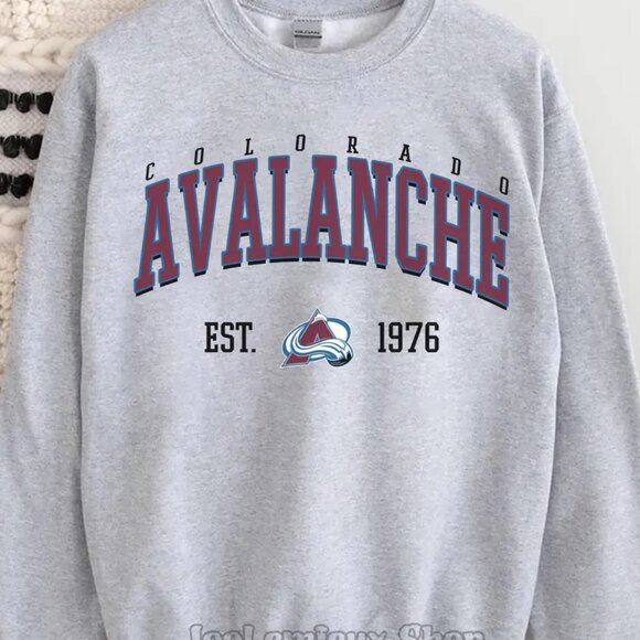 Colorado Avalanche Sweatshirt, Crewneck Colorado Hockey Shirt Sweater 90s - Picture 1 of 3